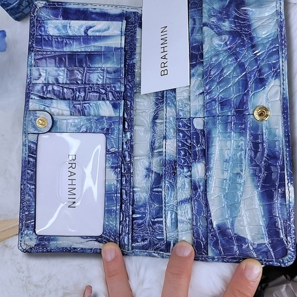 NWT Brahmin SET 2 PCS NWT Designer Purse Bag Wallet Italian Leather Designer - Picture 6 of 15